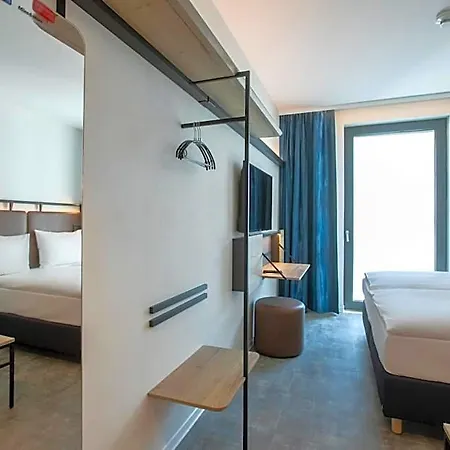 H2 Budapest