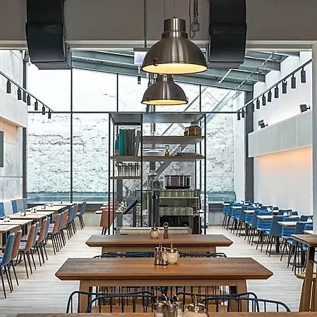 H2 Hotel