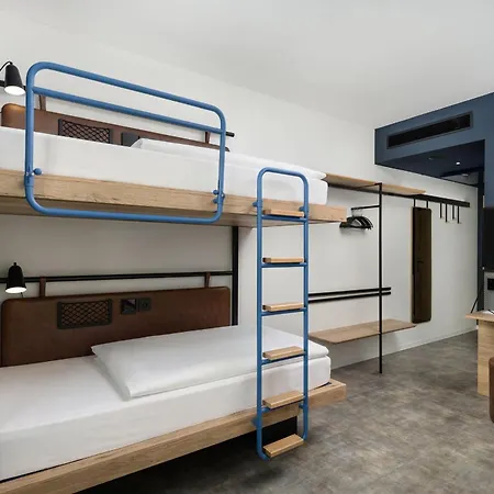 Hotel Danubius District V 3*