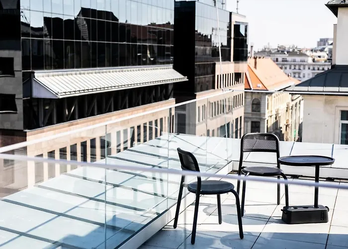 H2 Hotel